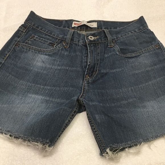 Levi’s 514 medium blue cutoff shorts size 18 Regular - Picture 1 of 6